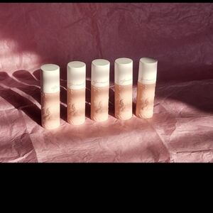 Luxurious Pink Lipstick Set